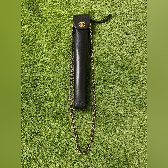 AUTHENTIC Chanel Umbrella - Picture 1 of 4